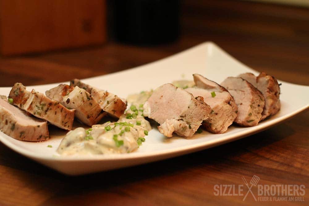 Schweinefilet Sous Vide auf einem Teller