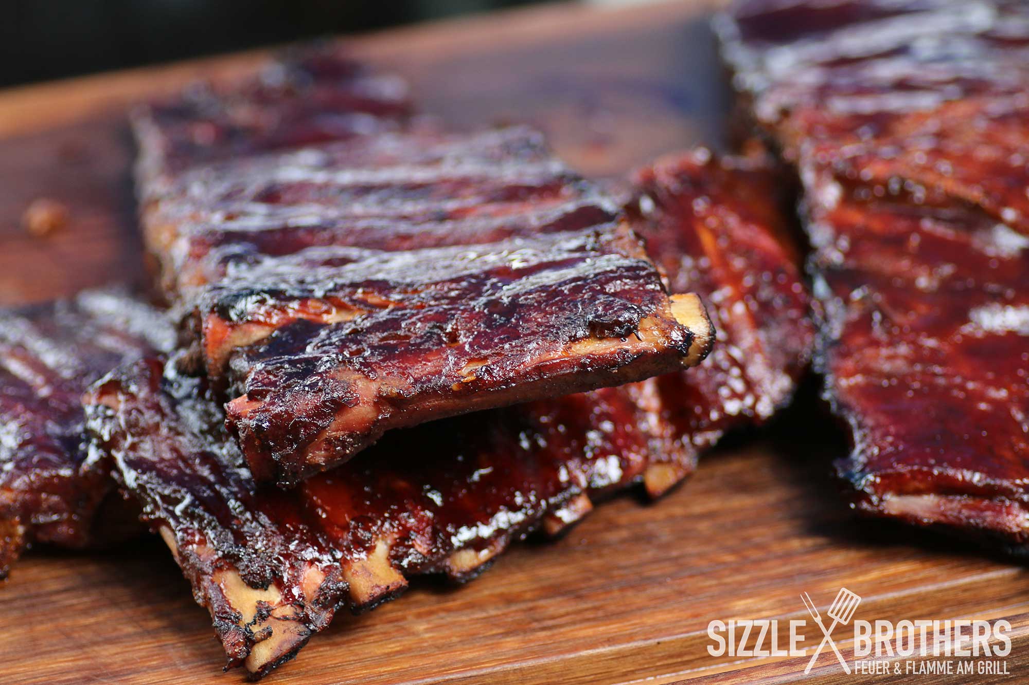Die fertigen Spareribs Sous Vide
