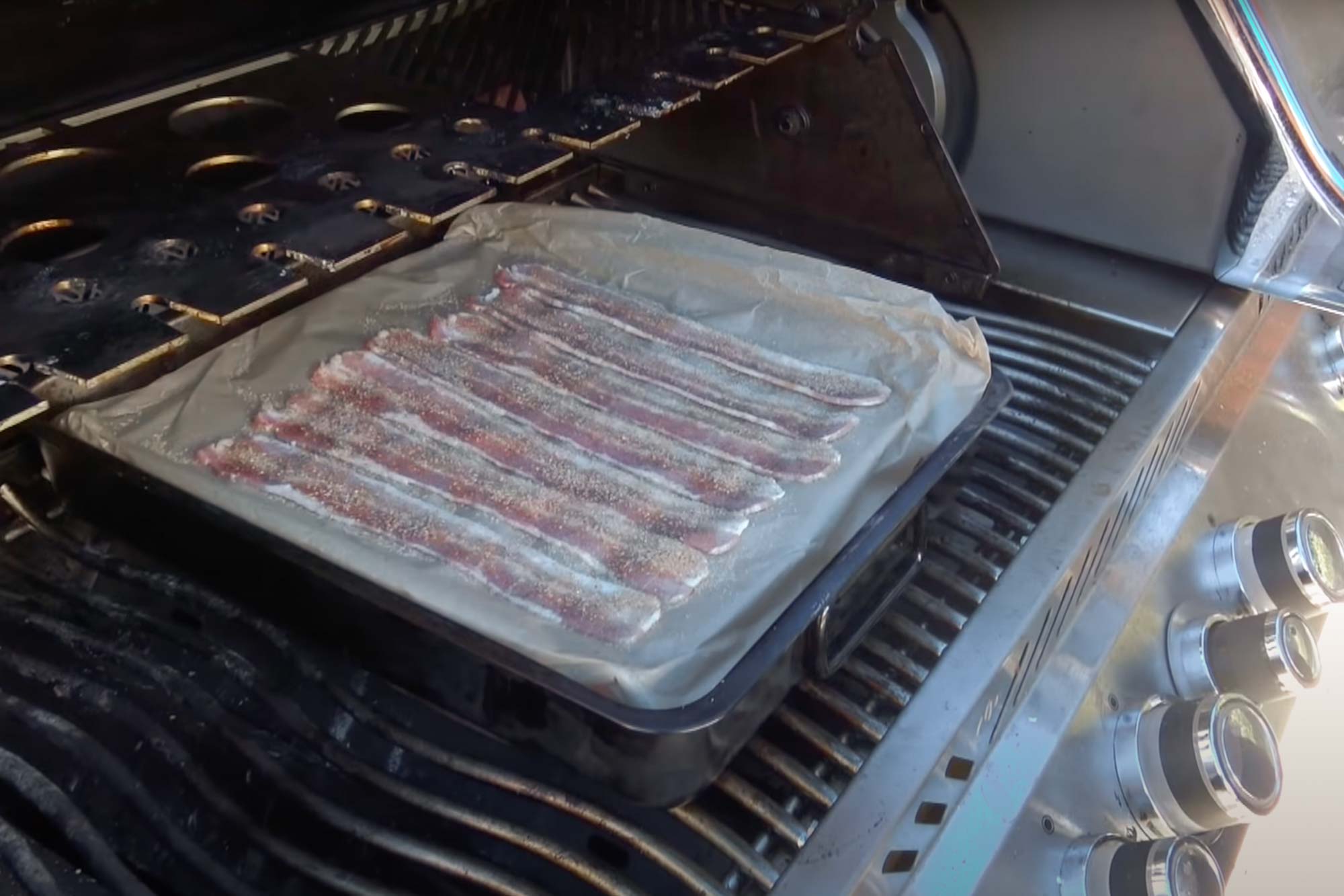 Bacon auf dem Grill