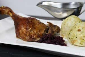 Gegrillte Ente mit Portwein-Orangen-Jus