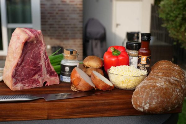 Alle Zutaten für unsere Version des Philly Cheese Steak Sandwiches