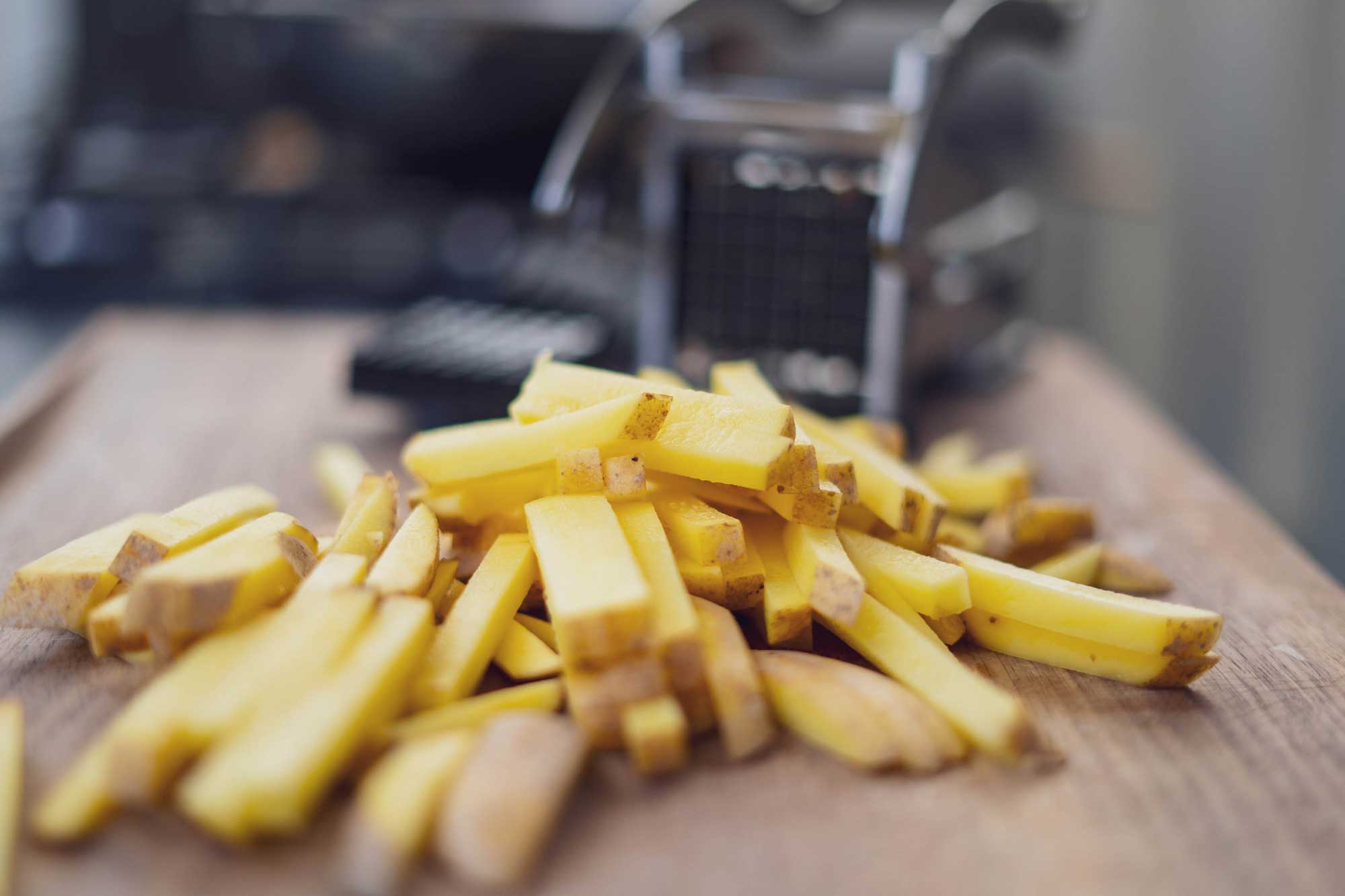 Gleichmäßig geschnittene Pommes