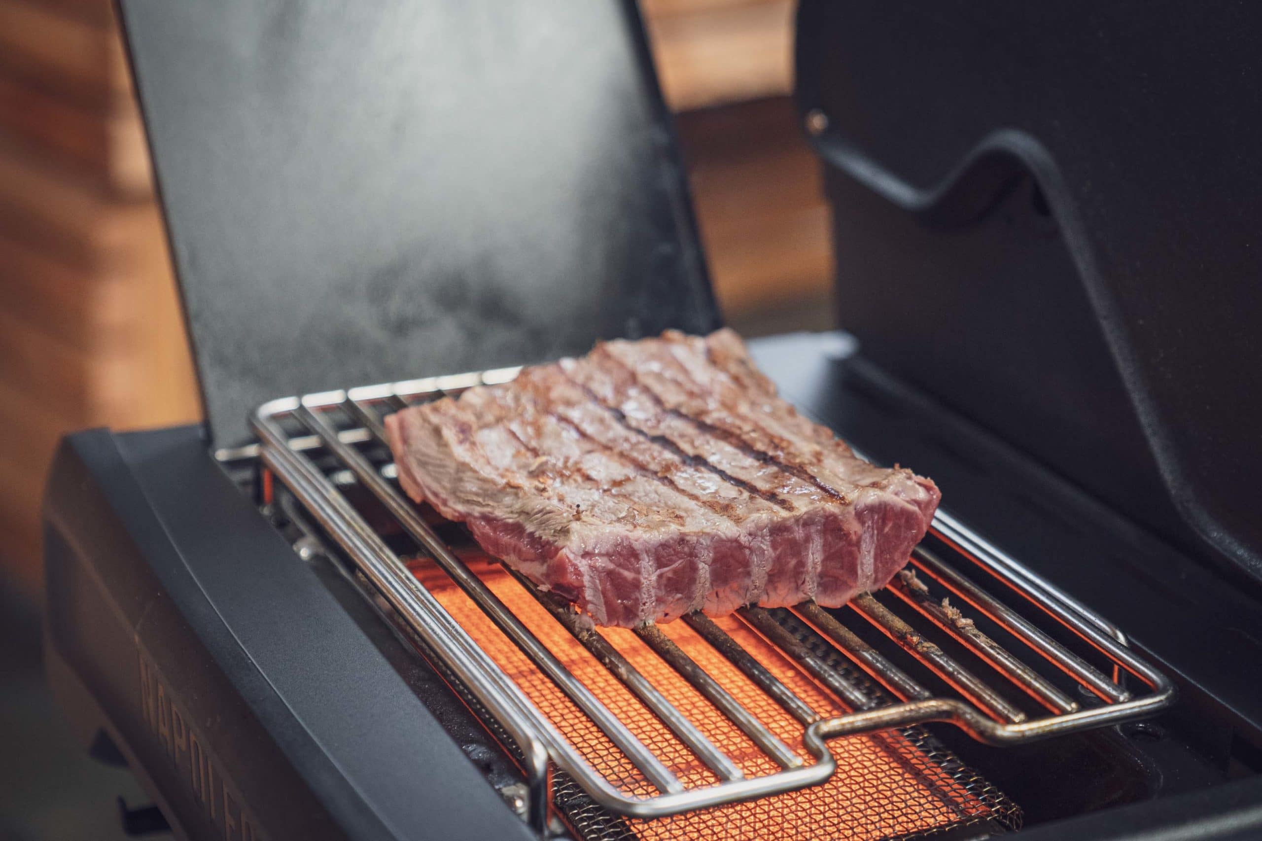 Das Steak angrillen