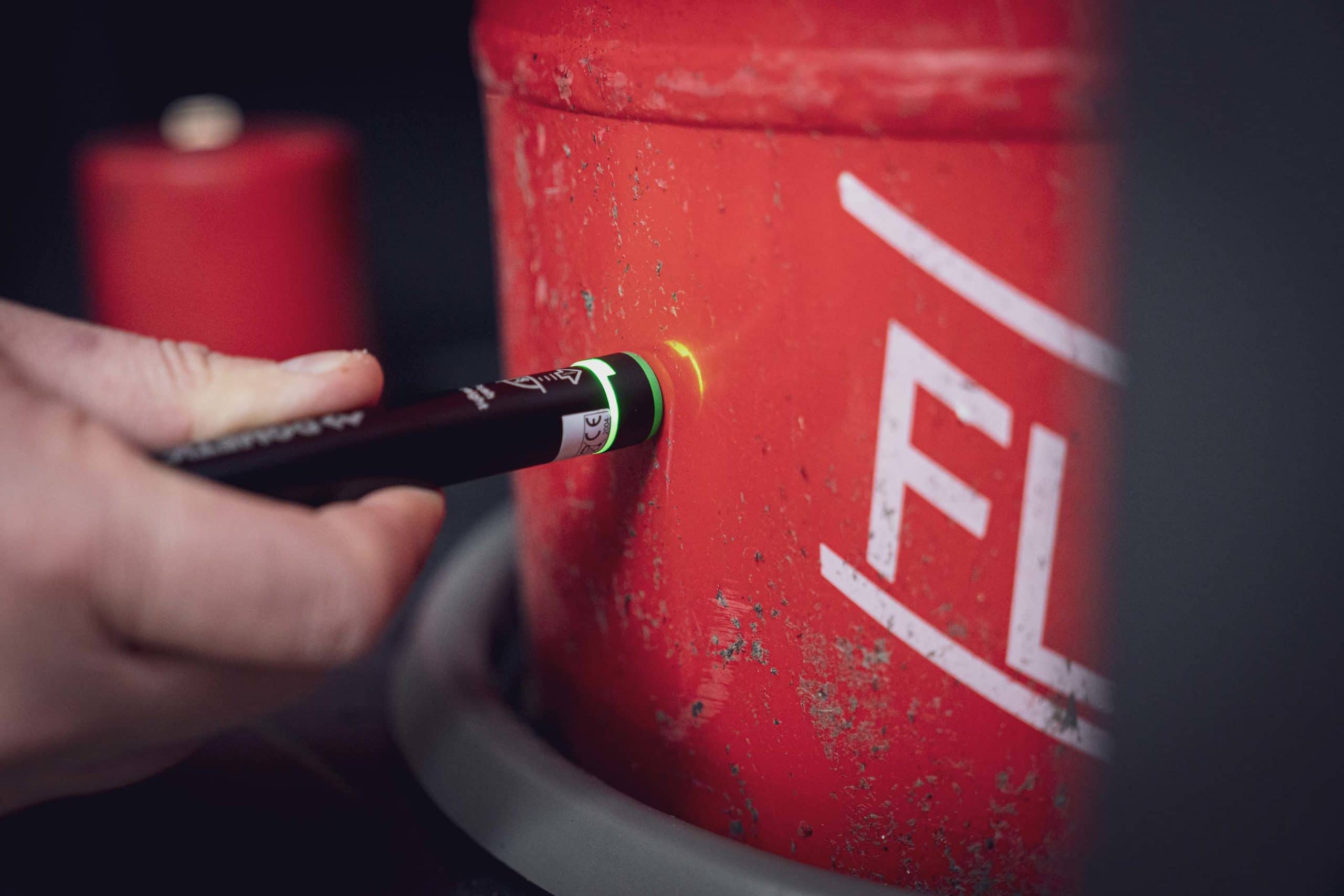 Grün: Die Flasche ist mindestens bis zu dieser Höhe gefüllt