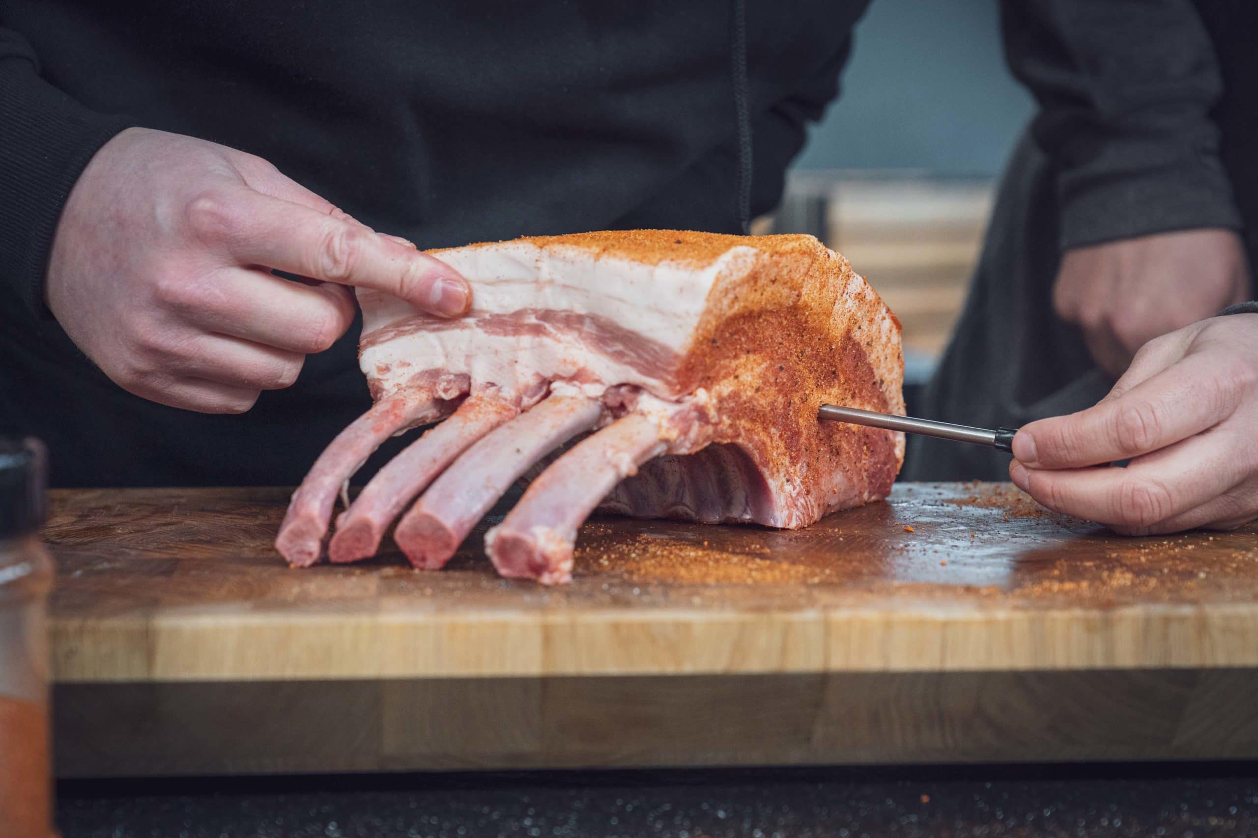 Temperatur beim Prime Pork wird gemessen