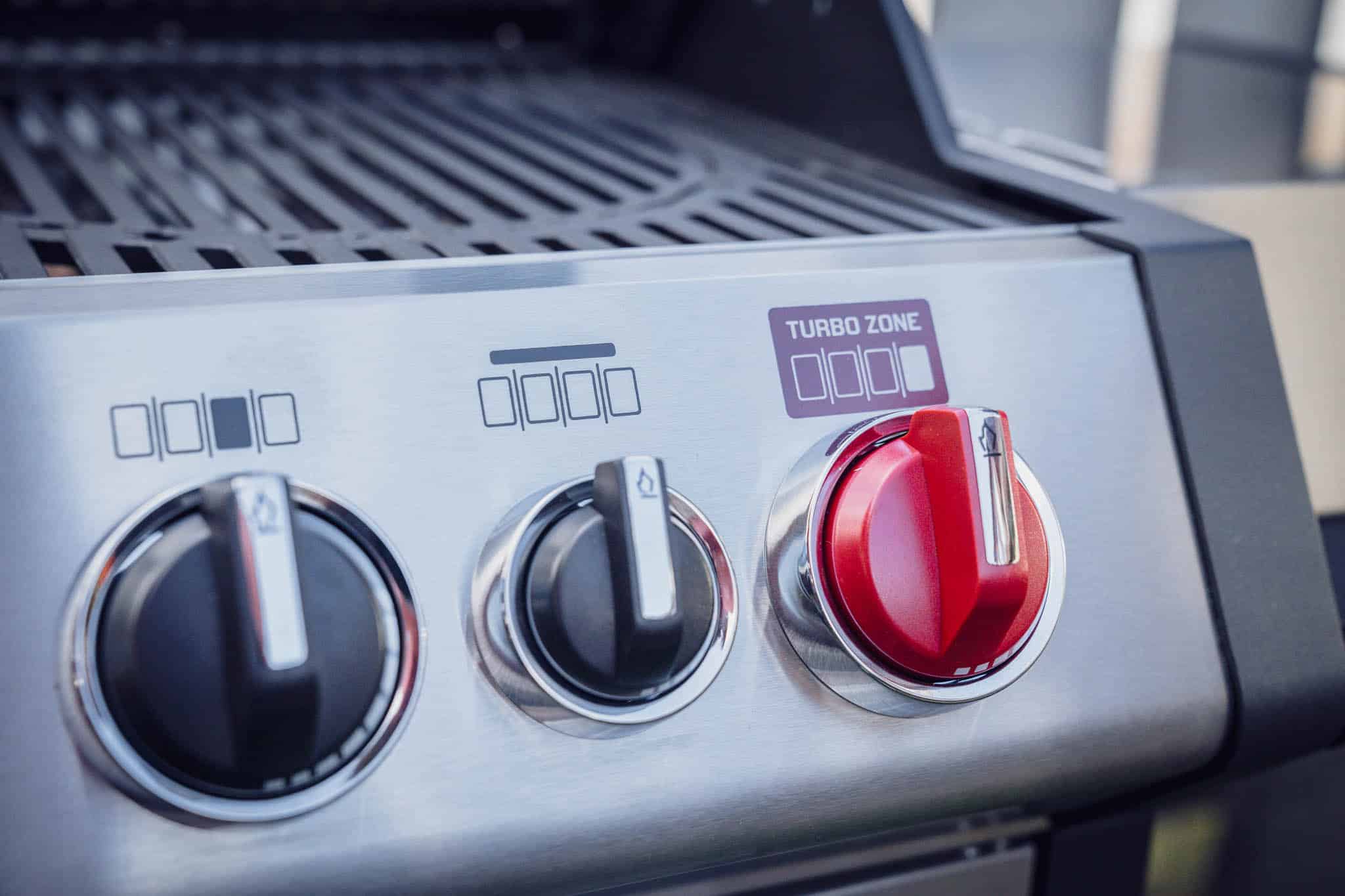 Die Drehregler beim Grill