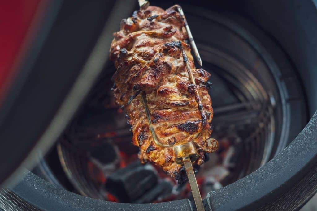 Gyros über glühenden Kohlen