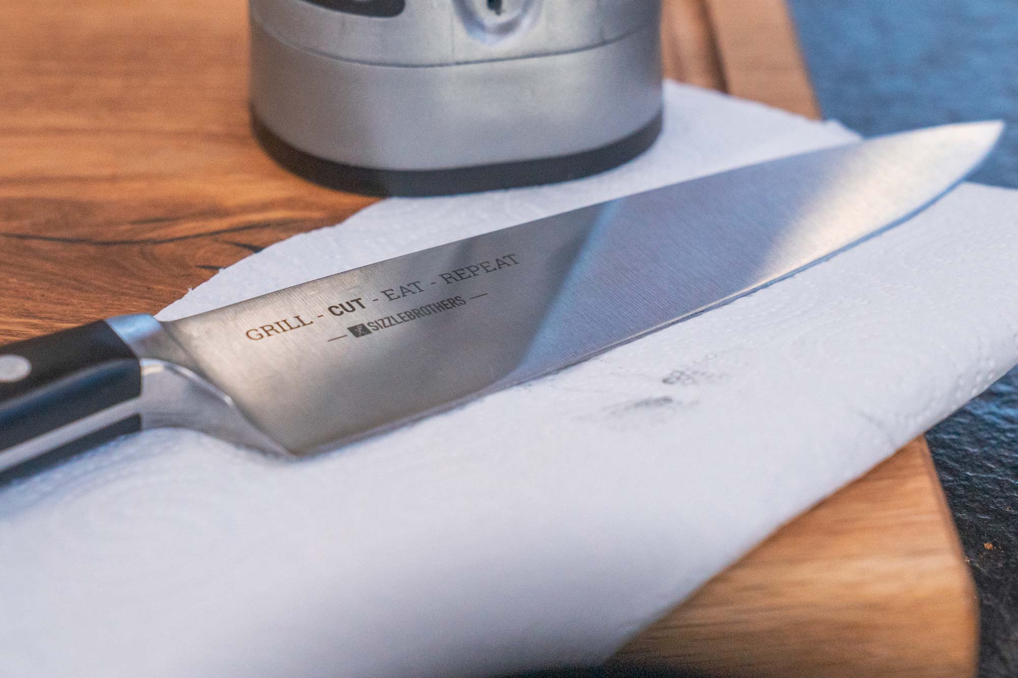 Abrieb nach dem Messer schärfen